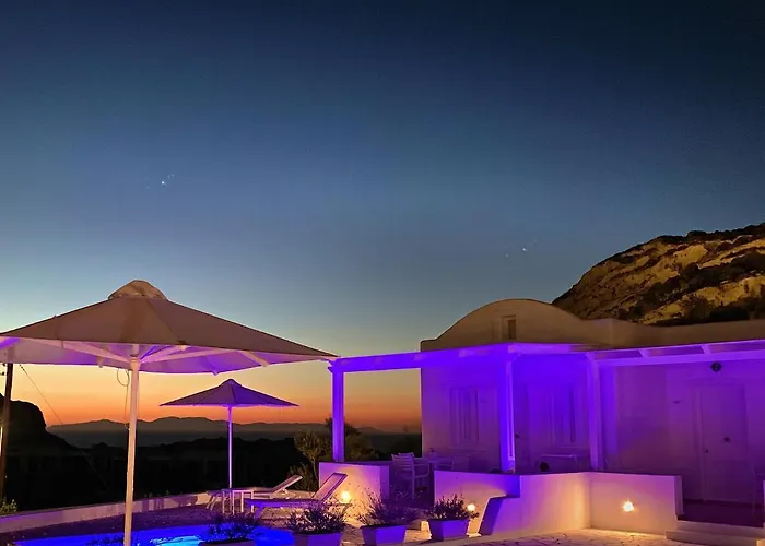 Katharos Pool Villas